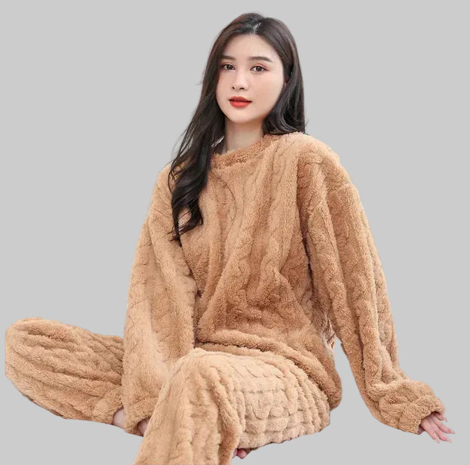 Ultra-Soft Flannel Postpartum Lounge Set - Luxurious Recovery Pajamas for New Moms