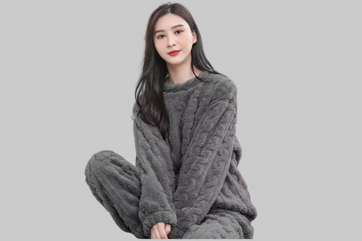 Ultra-Soft Flannel Postpartum Lounge Set - Luxurious Recovery Pajamas for New Moms